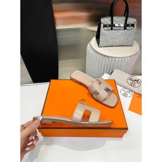 Hermes Slippers High Quality
Women 35-41
Men 39-45