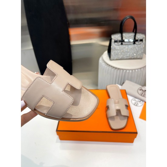 Hermes Slippers High Quality
Women 35-41
Men 39-45