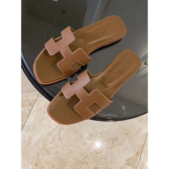 Hermes Slippers High Quality
Women 35-41
Men 39-45