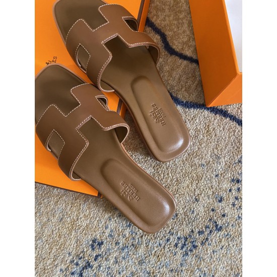 Hermes Slippers High Quality
Women 35-41
Men 39-45