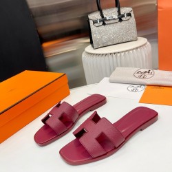 Hermes Slippers High Quality
Women 35-41
Men 39-45