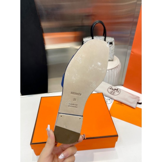 Hermes Slippers High Quality
Women 35-41
Men 39-45