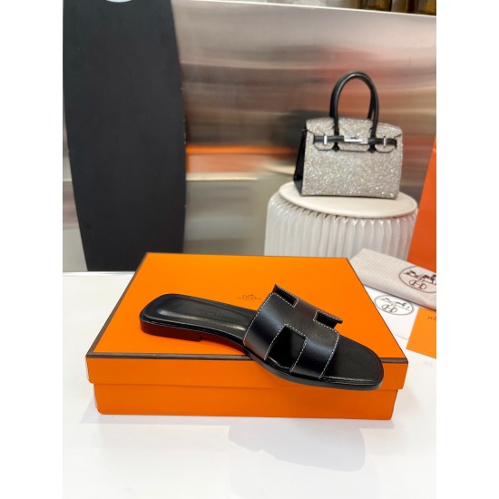 Hermes Slippers High Quality
Women 35-41
Men 39-45