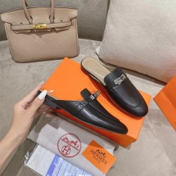 Hermes Slippers High Quality
Women 35-41
Men 39-45