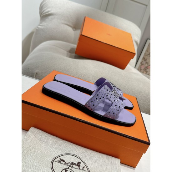 Hermes Slippers High Quality
Women 35-41
Men 39-45