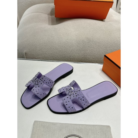Hermes Slippers High Quality
Women 35-41
Men 39-45