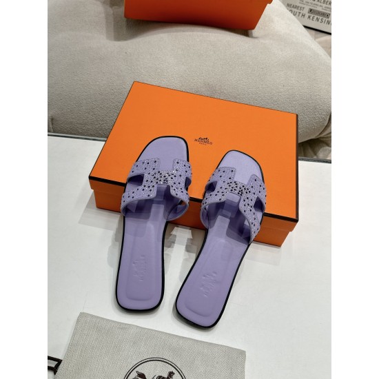 Hermes Slippers High Quality
Women 35-41
Men 39-45
