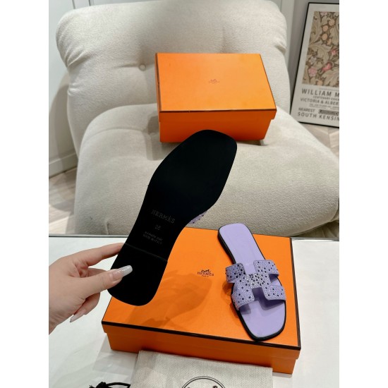 Hermes Slippers High Quality
Women 35-41
Men 39-45