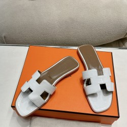 Hermes Slippers High Quality
Women 35-41
Men 39-45