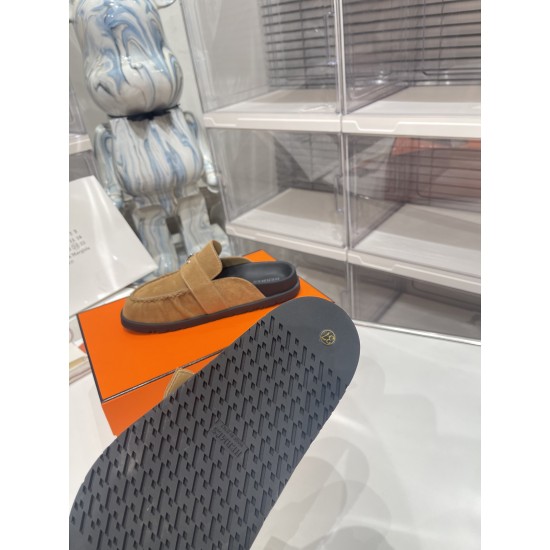 Hermes Slippers High Quality
Women 35-41
Men 39-45