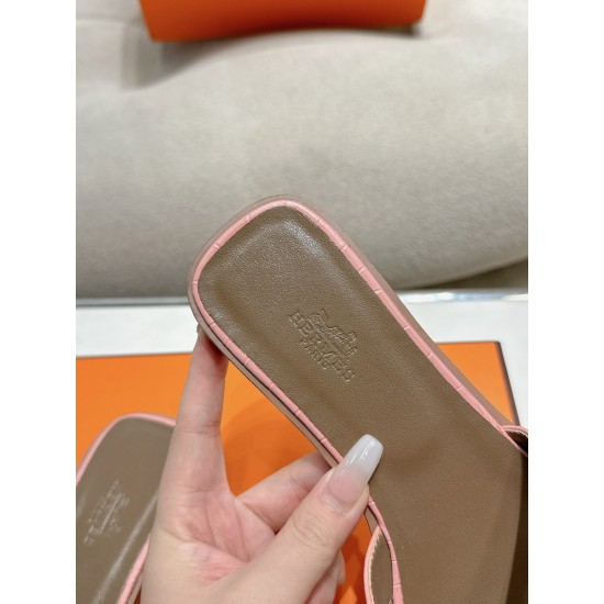 Hermes Slippers High Quality
Women 35-41
Men 39-45