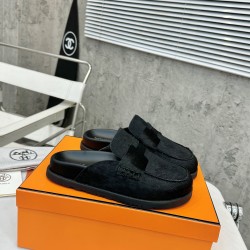 Hermes Slippers High Quality
Women 35-41
Men 39-45