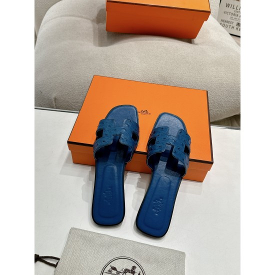 Hermes Slippers High Quality
Women 35-41
Men 39-45
