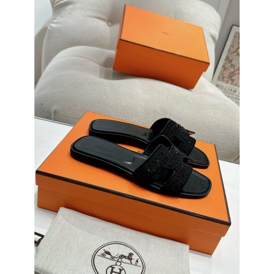 Hermes Slippers High Quality
Women 35-41
Men 39-45