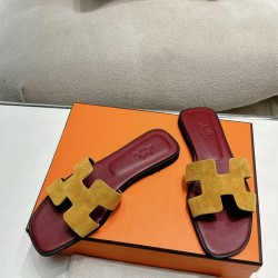 Hermes Slippers High Quality
Women 35-41
Men 39-45