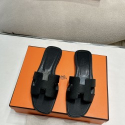 Hermes Slippers High Quality
Women 35-41
Men 39-45