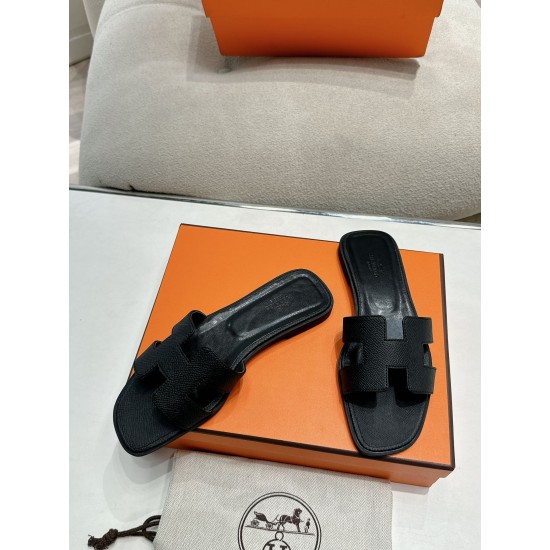 Hermes Slippers High Quality
Women 35-41
Men 39-45