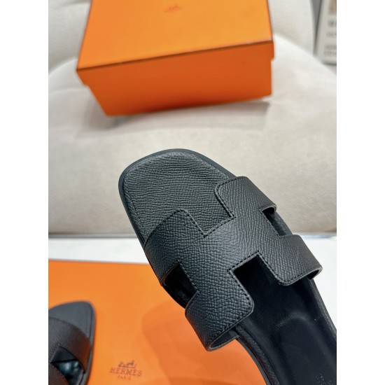 Hermes Slippers High Quality
Women 35-41
Men 39-45