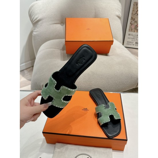 Hermes Slippers High Quality
Women 35-41
Men 39-45