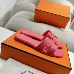 Hermes Slippers High Quality
Women 35-41
Men 39-45