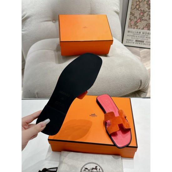Hermes Slippers High Quality
Women 35-41
Men 39-45