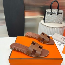 Hermes Slippers High Quality
Women 35-41
Men 39-45