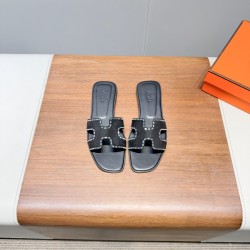 Hermes Slippers High Quality
Women 35-41
Men 39-45
