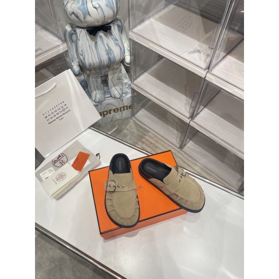 Hermes Slippers High Quality
Women 35-41
Men 39-45