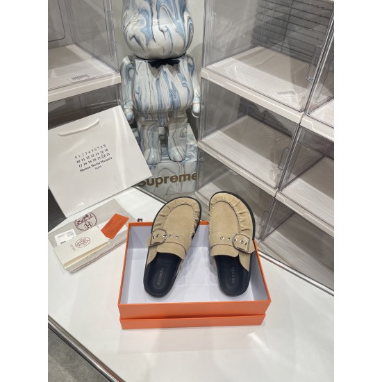 Hermes Slippers High Quality
Women 35-41
Men 39-45
