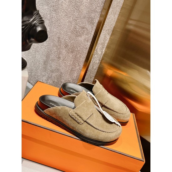 Hermes Slippers High Quality
Women 35-41
Men 39-45