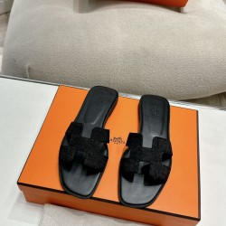 Hermes Slippers High Quality
Women 35-41
Men 39-45