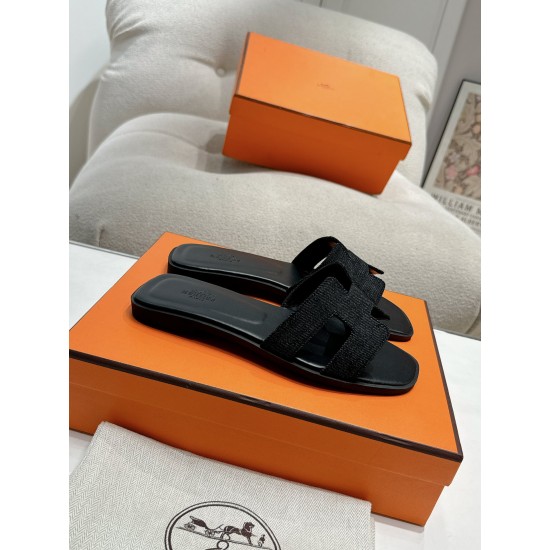 Hermes Slippers High Quality
Women 35-41
Men 39-45