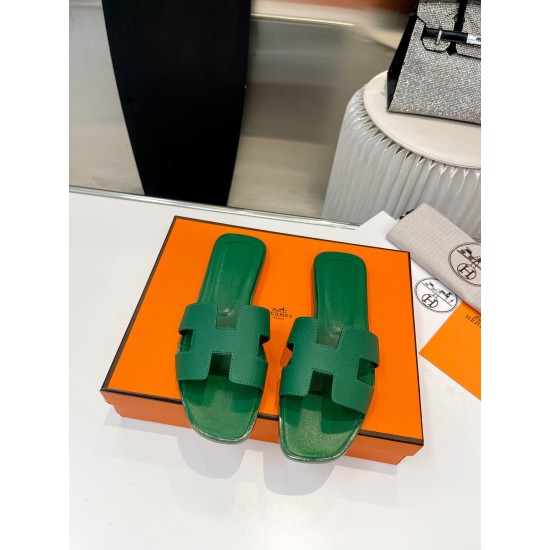 Hermes Slippers High Quality
Women 35-41
Men 39-45