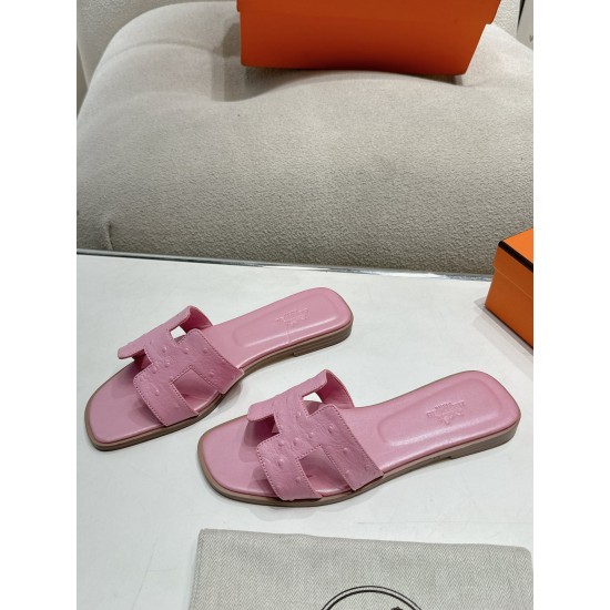 Hermes Slippers High Quality
Women 35-41
Men 39-45