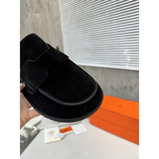 Hermes Slippers High Quality
Women 35-41
Men 39-45