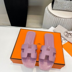 Hermes Slippers High Quality
Women 35-41
Men 39-45