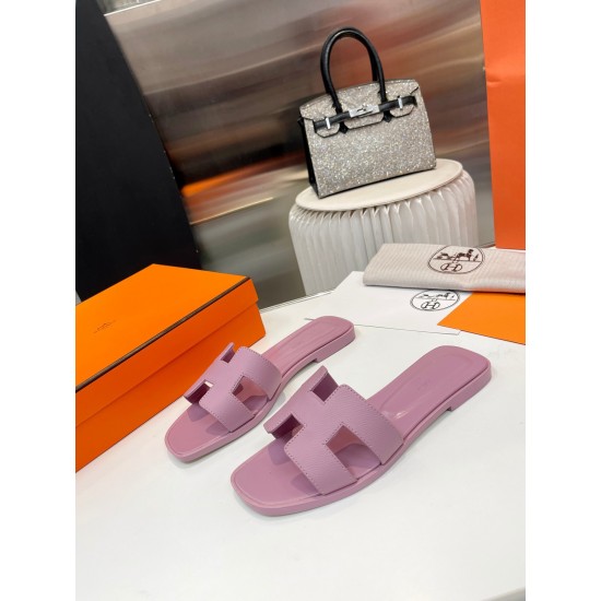 Hermes Slippers High Quality
Women 35-41
Men 39-45