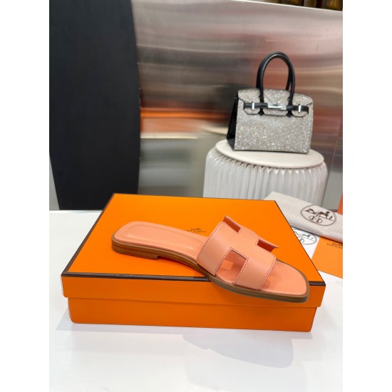 Hermes Slippers High Quality
Women 35-41
Men 39-45