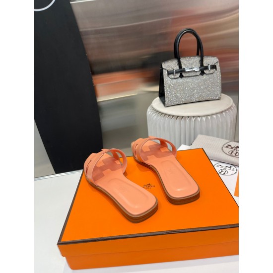 Hermes Slippers High Quality
Women 35-41
Men 39-45