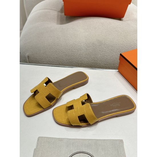 Hermes Slippers High Quality
Women 35-41
Men 39-45