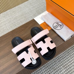 Hermes Slippers High Quality
Women 35-41
Men 39-45