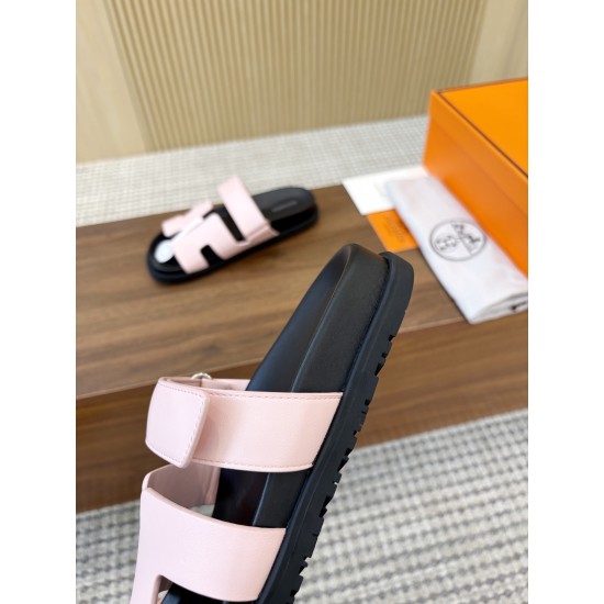 Hermes Slippers High Quality
Women 35-41
Men 39-45