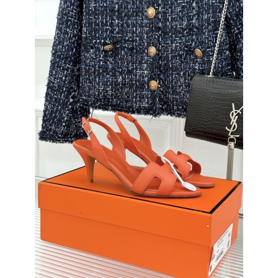 Hermès Fashion Shoes Best Quality
Women 35-41
Men 39-44