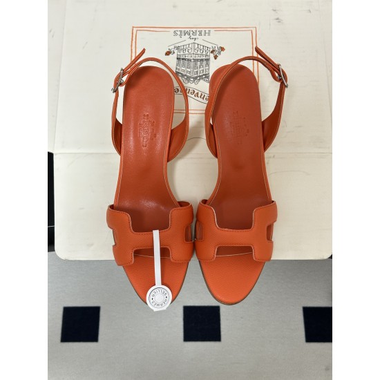 Hermès Fashion Shoes Best Quality
Women 35-41
Men 39-44