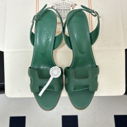 Hermès Fashion Shoes Best Quality
Women 35-41
Men 39-44