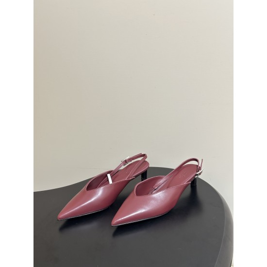 Hermès Fashion Shoes Best Quality
Women 35-41
Men 39-44