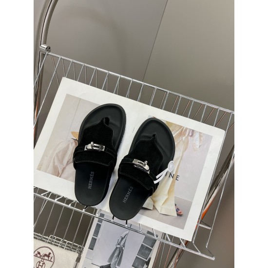 Hermès Fashion Shoes Best Quality
Women 35-41
Men 39-44