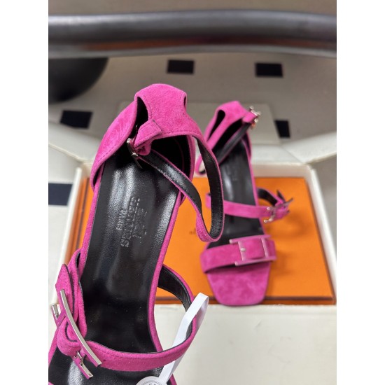 Hermès Fashion Shoes Best Quality
Women 35-41
Men 39-44