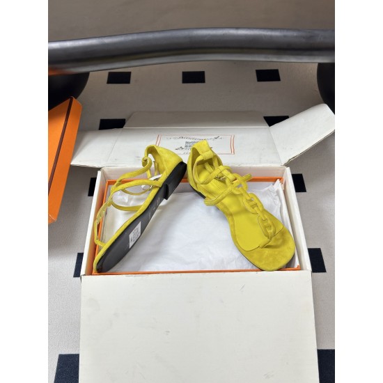 Hermès Fashion Shoes Best Quality
Women 35-41
Men 39-44