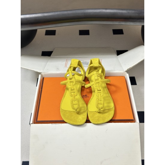 Hermès Fashion Shoes Best Quality
Women 35-41
Men 39-44